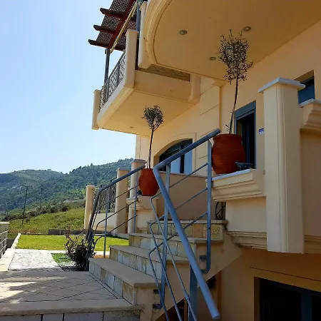 Serafeim 4*